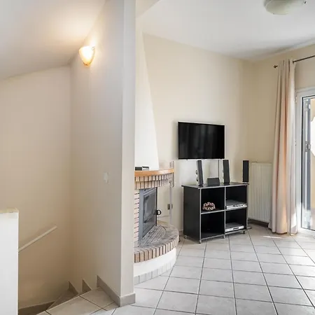 וילה Nina With Private Plunge Pool, 5km To Corfu Town Corfu (city)