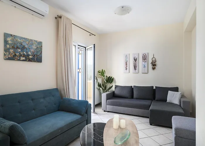 Nina With Private Plunge Pool, 5km To Corfu Town *