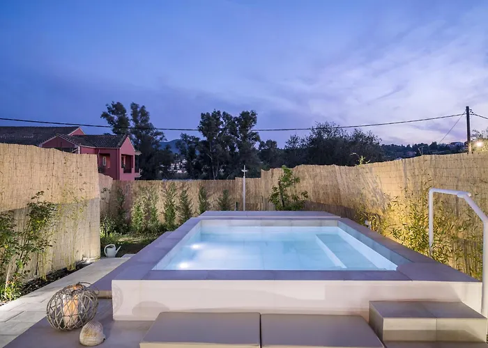 Nina With Private Plunge Pool, 5km To Corfu Town Villa